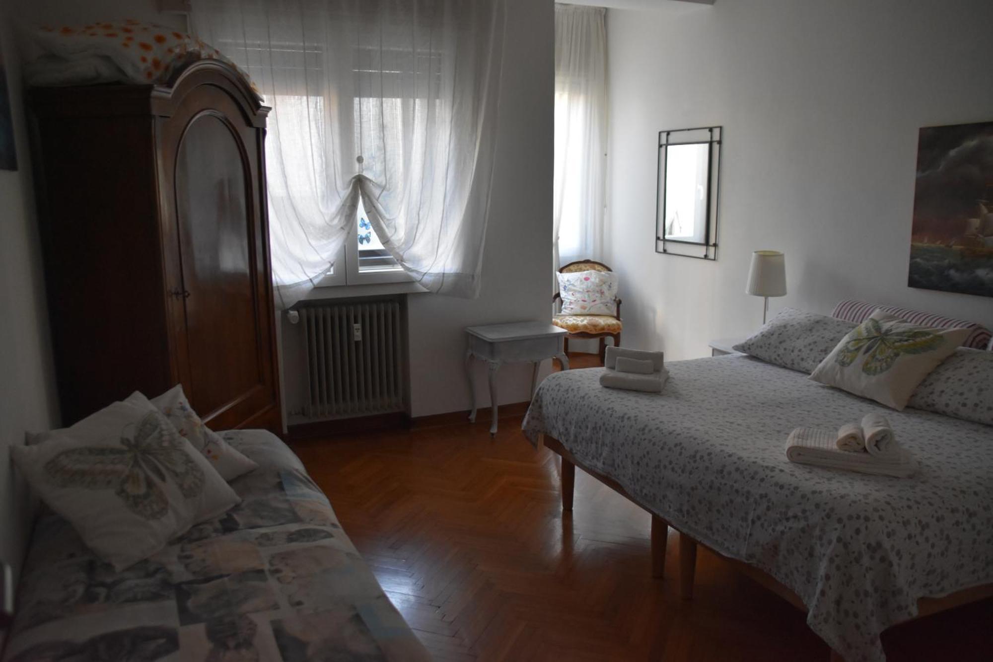 Residenza Delle Farfalle-Tripla Con Bagno Privato E Matrimoniale Con Bagno Condiviso Padova Eksteriør billede